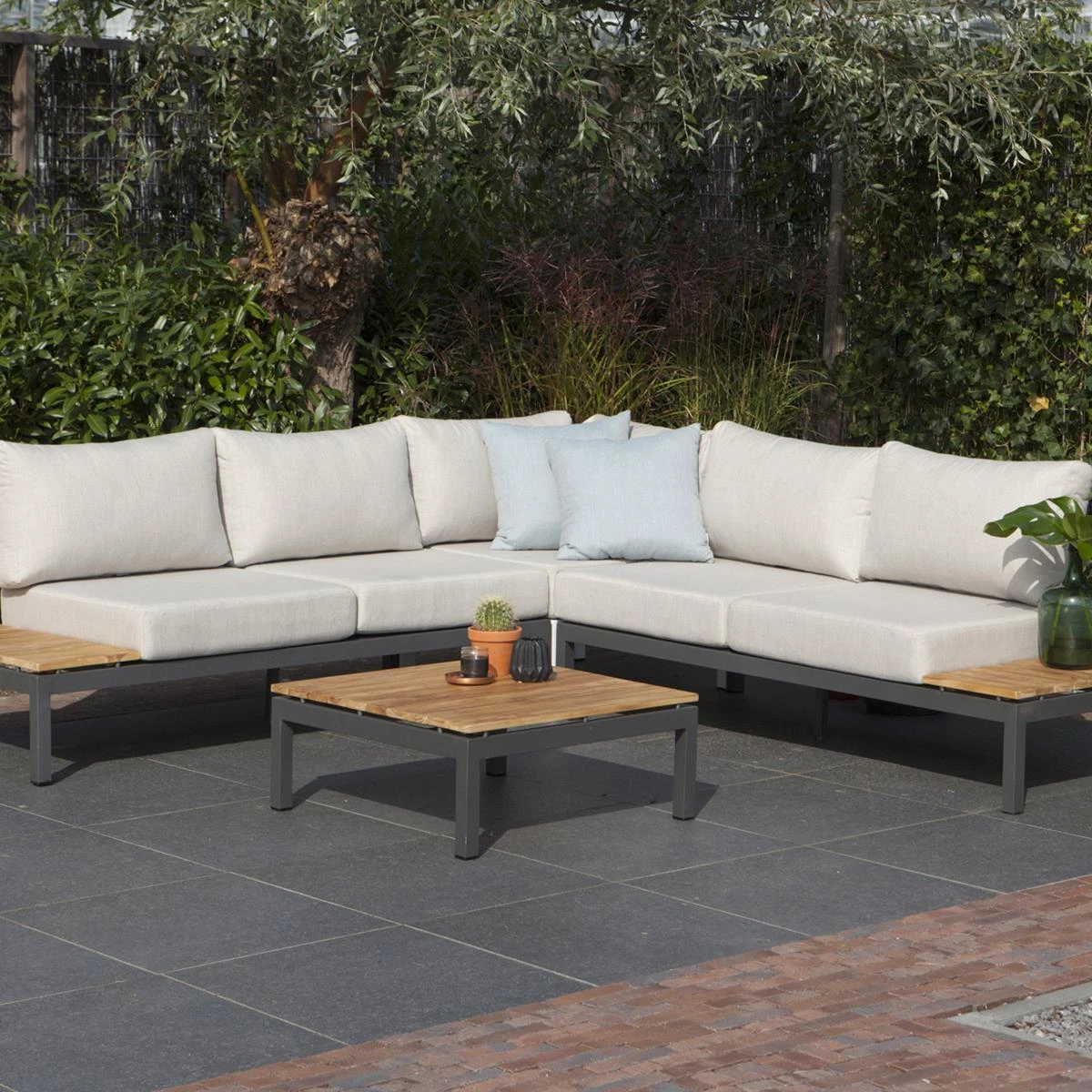 Exotan Villa All Weather Loungeset Met Hoekbank 4 Exotan Villa All Weather Loungeset Met Hoekbank - Afbeelding 2