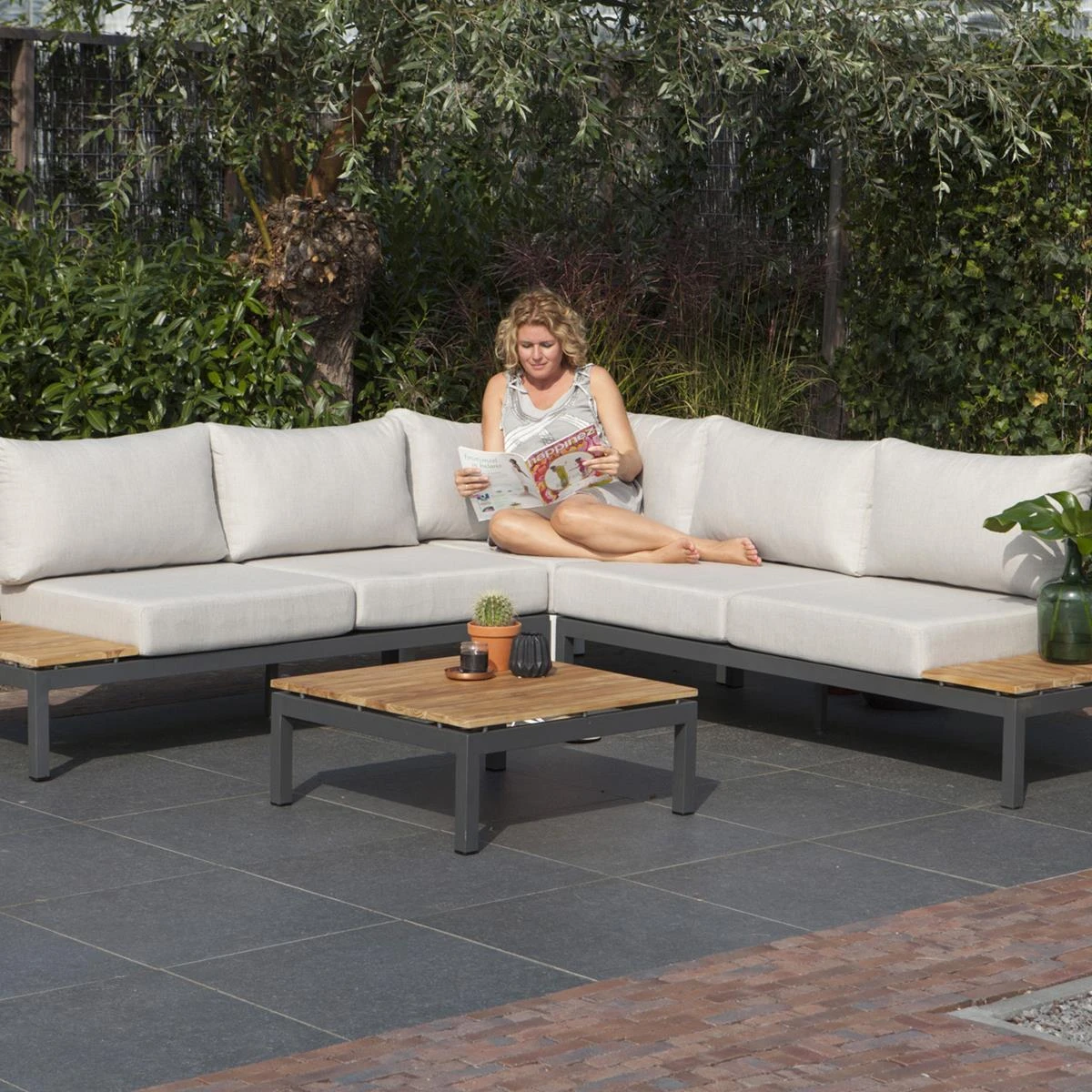 Exotan Villa All Weather Loungeset Met Hoekbank 7 Exotan Villa All Weather Loungeset Met Hoekbank - Afbeelding 5