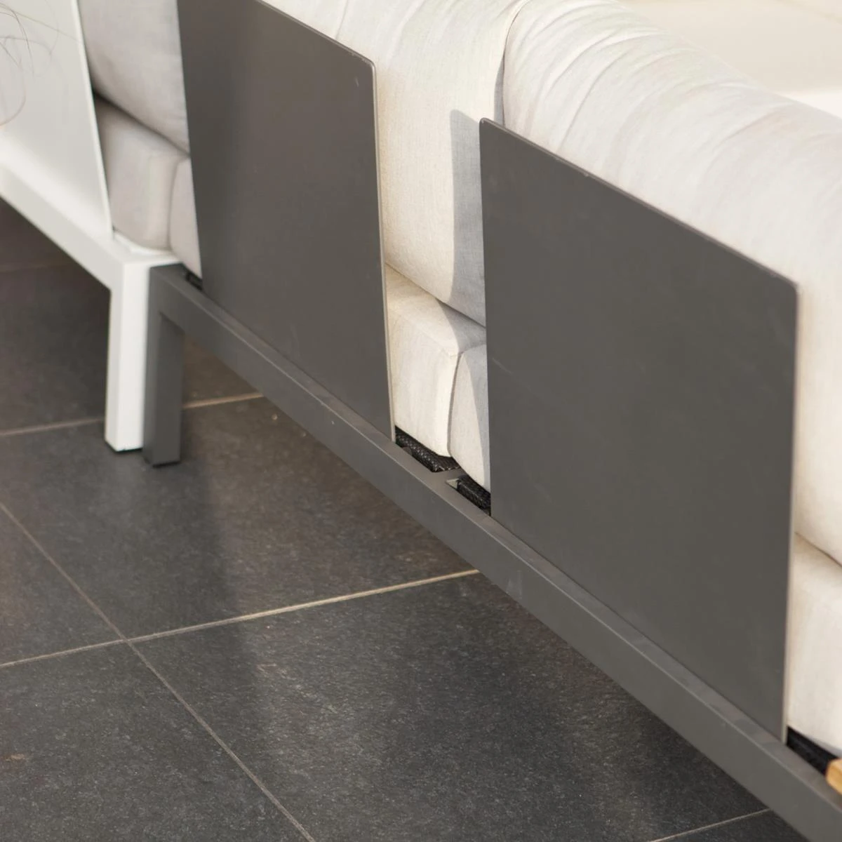 Exotan Villa All Weather Loungeset Met Hoekbank 11 Exotan Villa All Weather Loungeset Met Hoekbank - Afbeelding 9