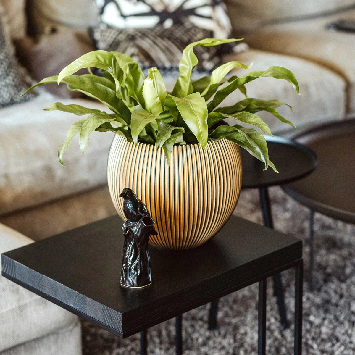 Capi Europe Groove Bloempot Ø 29 Cm 4 Capi Europe Groove Bloempot Ø 29 Cm - Afbeelding 2