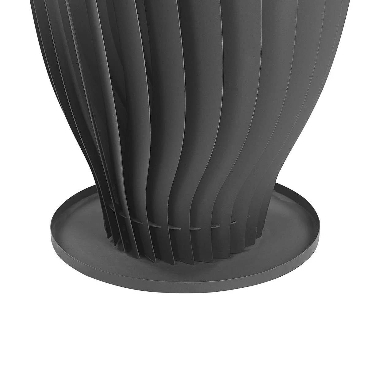 Beliani - KEDIRI - Vuurkorf - Zwart - Staal 8 Beliani - KEDIRI - Vuurkorf - Zwart - Staal - Afbeelding 6