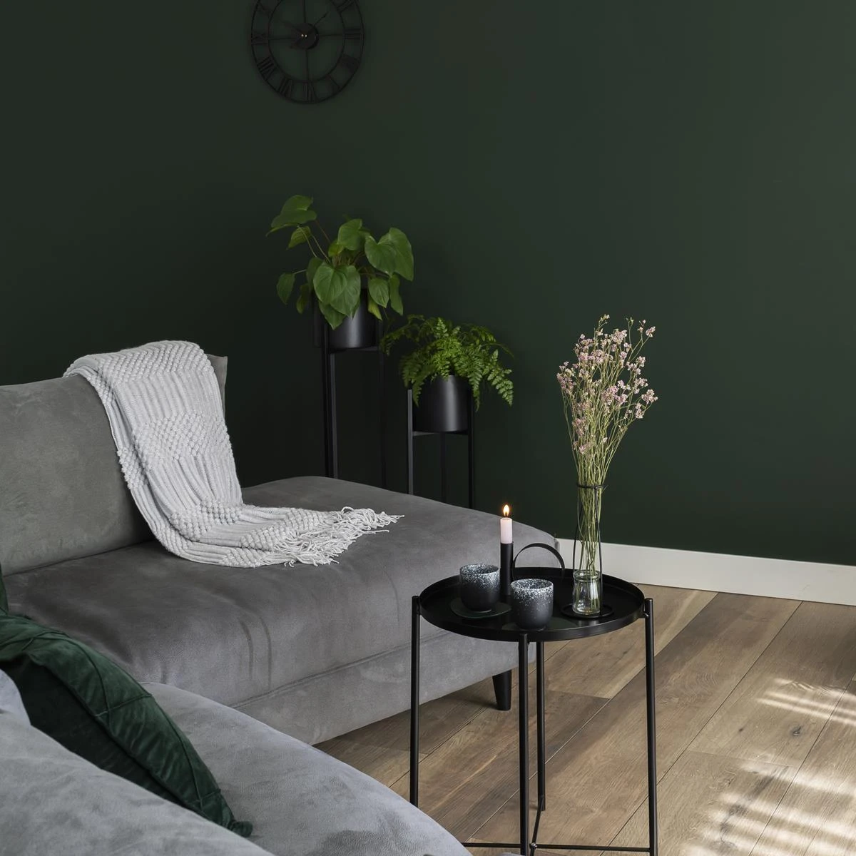 QUVIO Plantenstandaard Inclusief Pot - 22x22x90 Cm - Zwart - L 8 QUVIO Plantenstandaard Inclusief Pot - 22x22x90 Cm - Zwart - L - Afbeelding 6