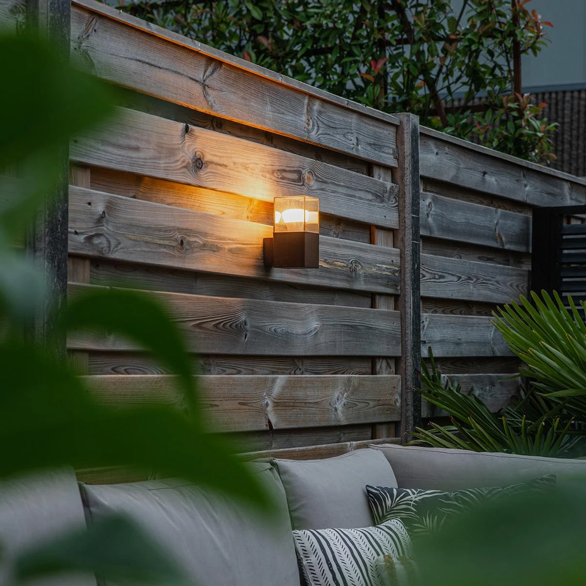 QAZQA Industriële Buiten Wandlamp Roestbruin IP44 - Denmark 4 QAZQA Industriële Buiten Wandlamp Roestbruin IP44 - Denmark - Afbeelding 2