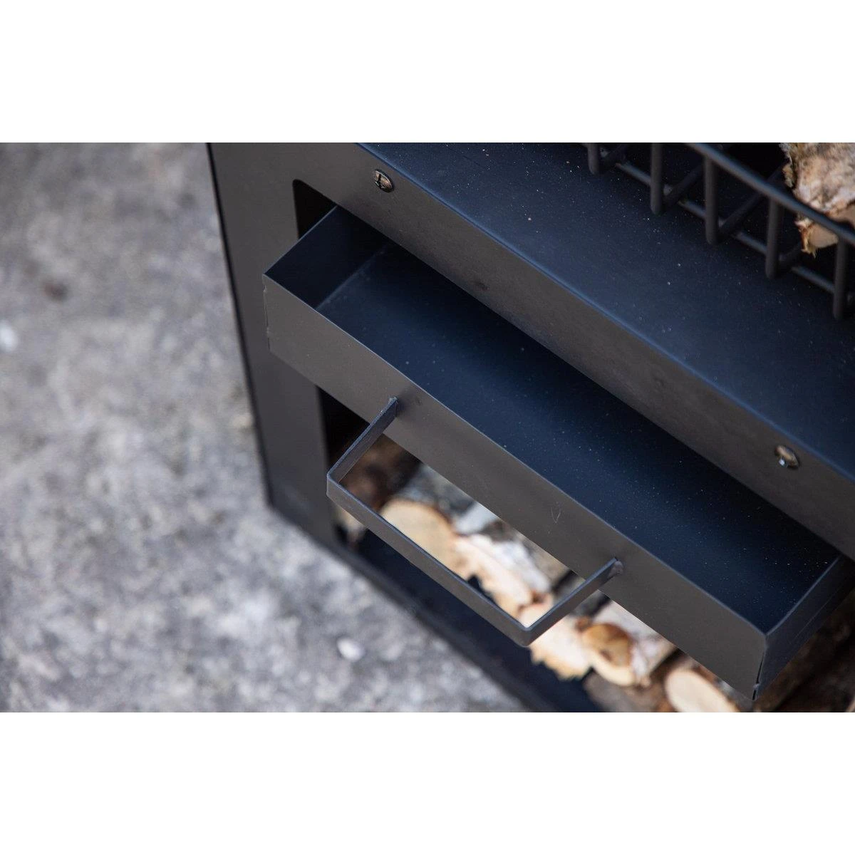 24Designs Uppsala Vuurhaard Zwart 6 24Designs Uppsala Vuurhaard Zwart - Afbeelding 4