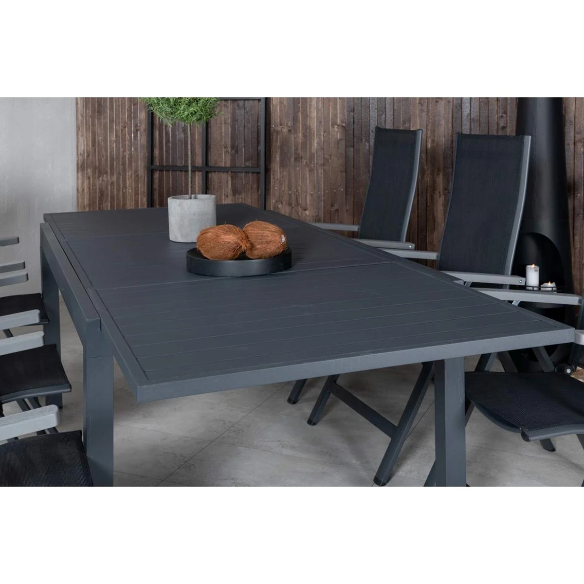 24Designs Nerja Tuinset - 6 Stoelen + Tuintafel - Zwart 7 24Designs Nerja Tuinset - 6 Stoelen + Tuintafel - Zwart - Afbeelding 5