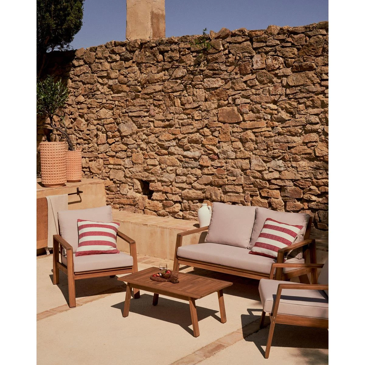 Kave Home - Set Frares Van 2-zitsbank, 2 Fauteuils En Salontafel In 9 Kave Home - Set Frares Van 2-zitsbank, 2 Fauteuils En Salontafel In - Afbeelding 7