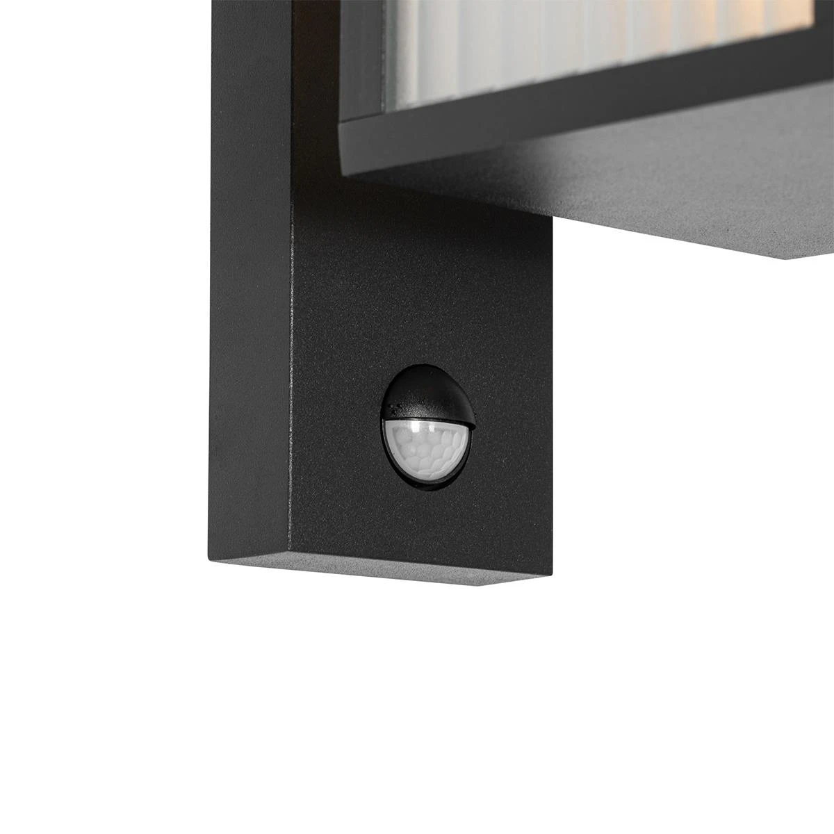 QAZQA Buiten Wandlantaarn Zwart Met Ribbel Glas En Bewegingssensor - 8 QAZQA Buiten Wandlantaarn Zwart Met Ribbel Glas En Bewegingssensor - - Afbeelding 6