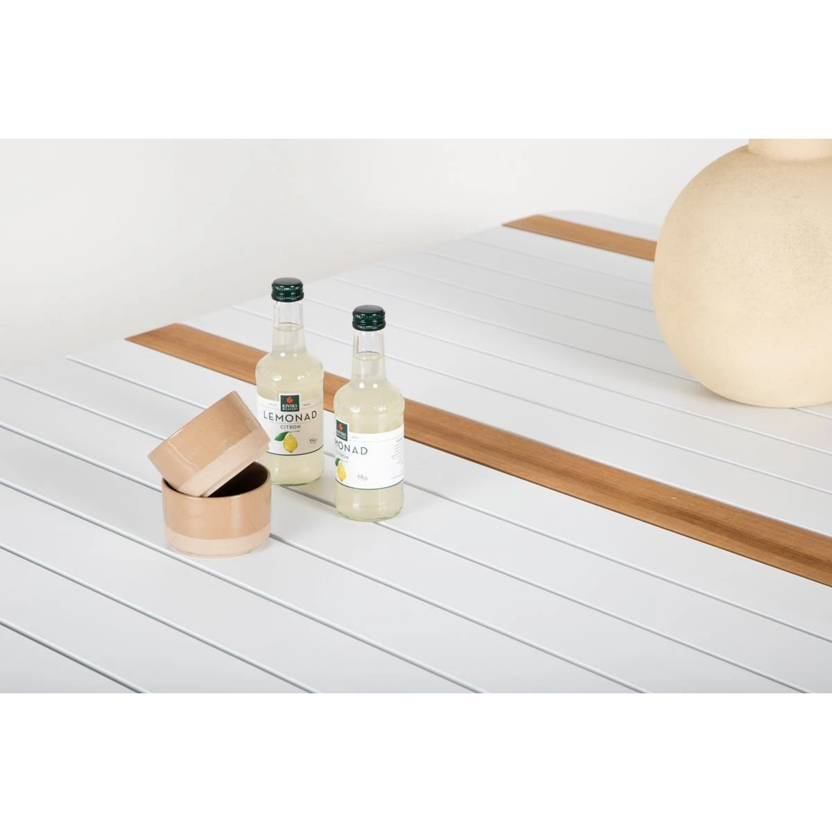 24Designs Manarola Tuintafel En 4 Teak Tuinstoelen 7 24Designs Manarola Tuintafel En 4 Teak Tuinstoelen - Afbeelding 5