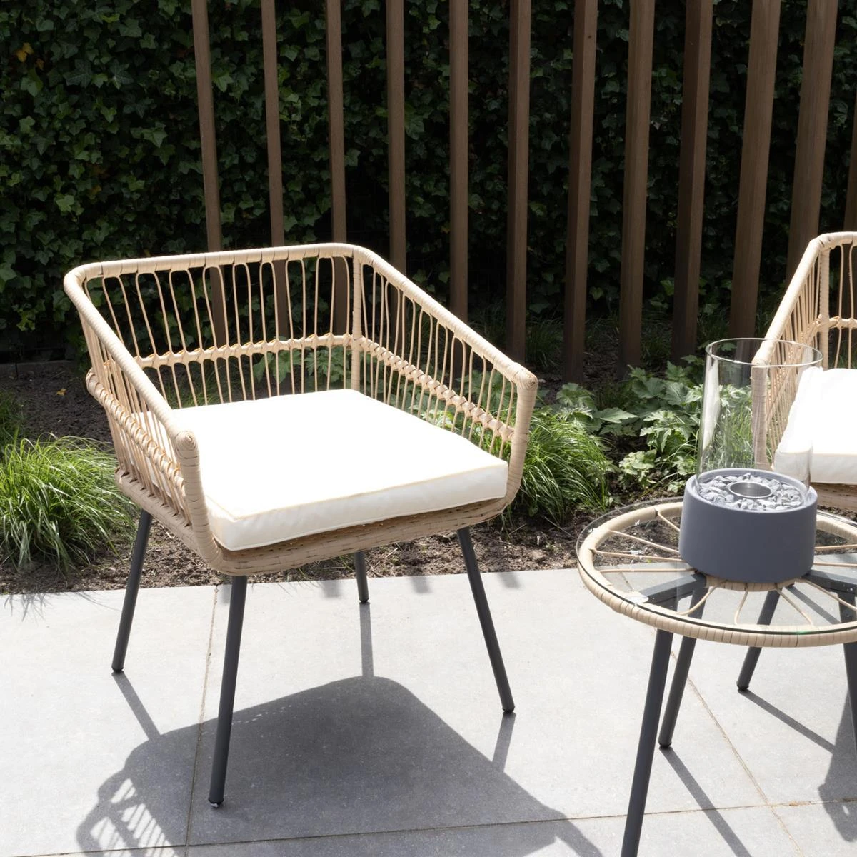 Giga Meubel - Tuinset Rattan - 2 Stoelen & 1 Tafel - Incl. Kussen 9 Giga Meubel - Tuinset Rattan - 2 Stoelen & 1 Tafel - Incl. Kussen - Afbeelding 7