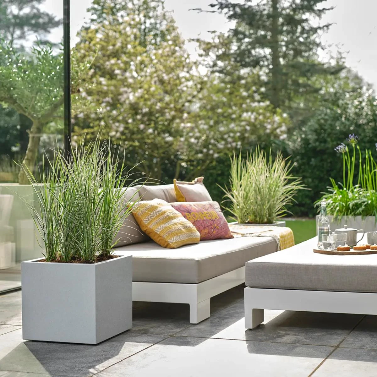 Elho Vivo Next Plantenbak B 40 Cm - Grijs 4 Elho Vivo Next Plantenbak B 40 Cm - Grijs - Afbeelding 2