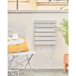 Kave Home - Beryl Outdoor Set, Bestaande Uit Een Tafel En 2 -Tuinproducten 9984384